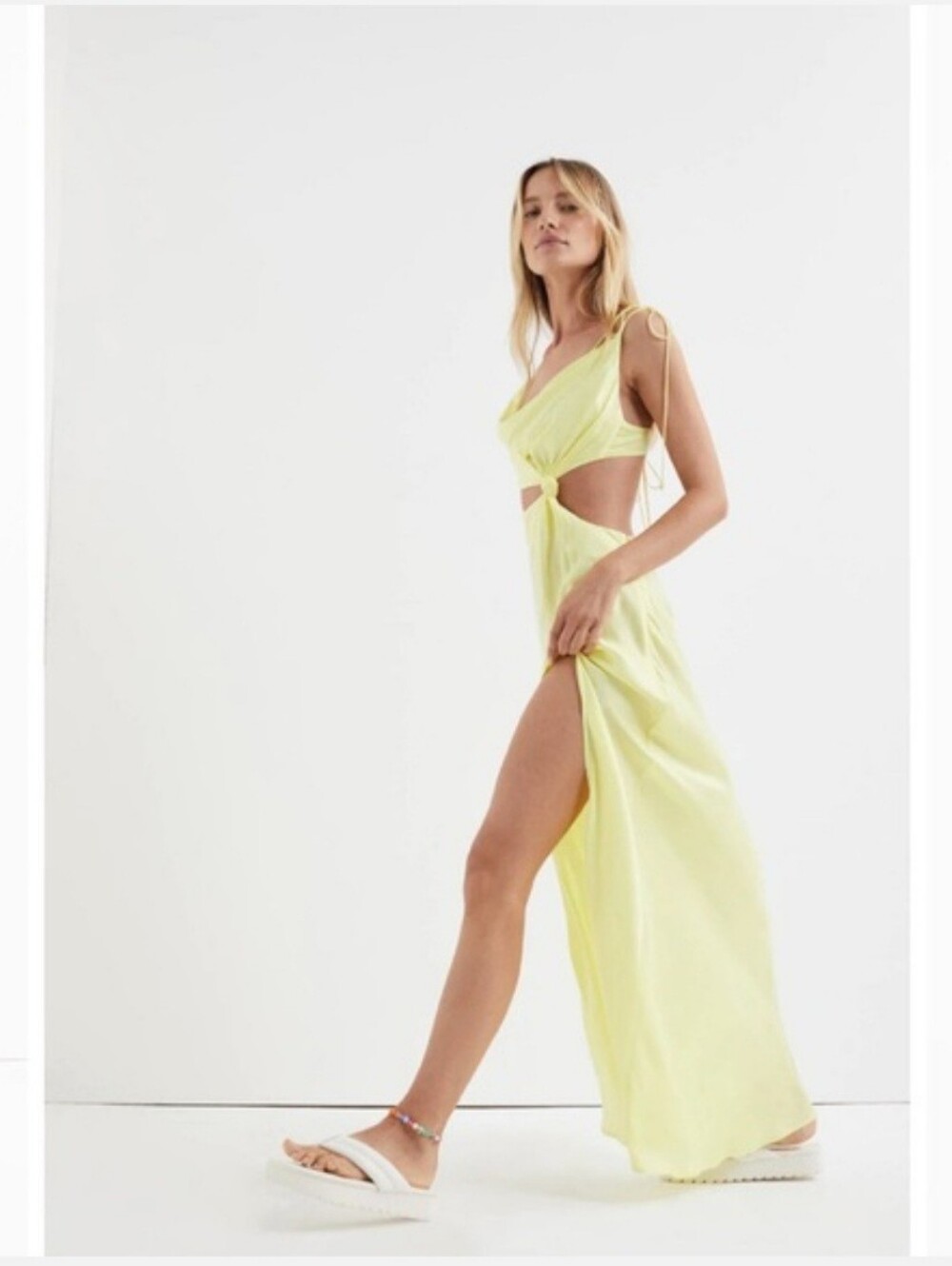 For Love & Lemons Kyra Cut Out Maxi Dress in Yellow Nwt‎ Size Large